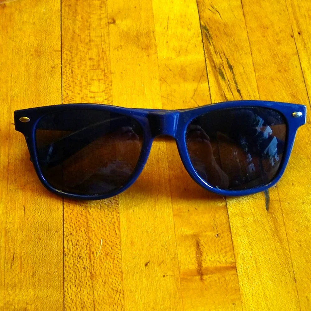 6pr. 🏳️‍🌈 SUNGLASSES 🏳️‍🌈